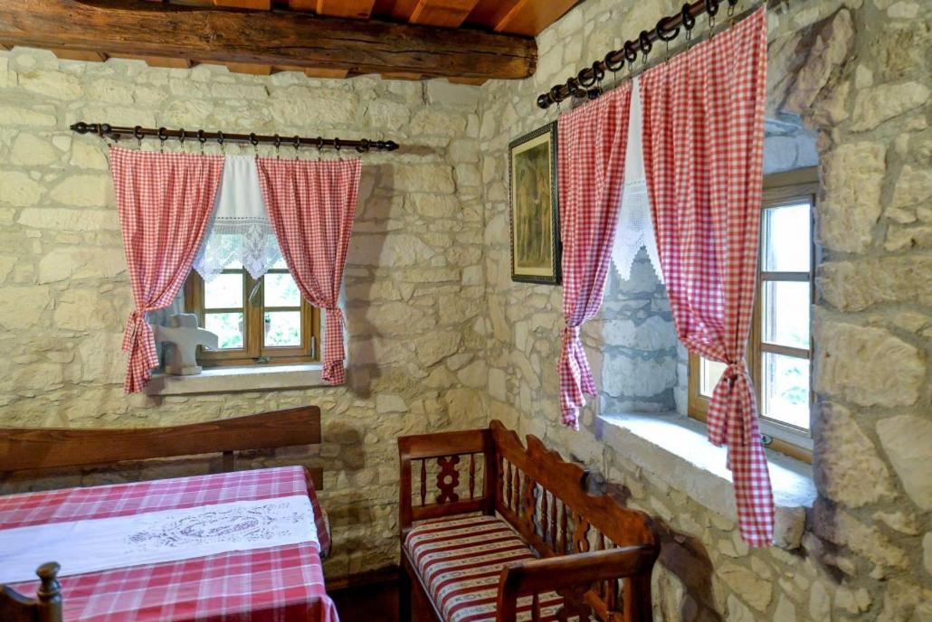 Vila Hiza Golubic Vinica Exteriér fotografie